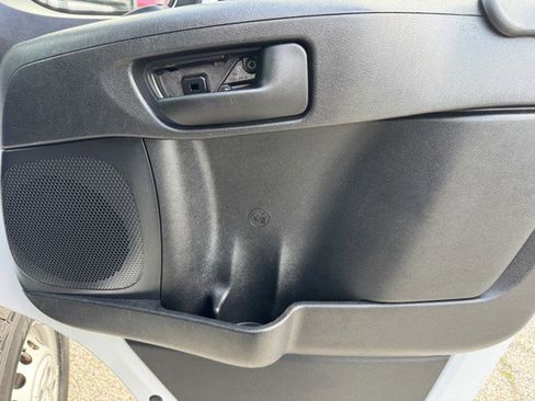 Used 2024 RAM ProMaster 2500 w/ Safety Group image 10