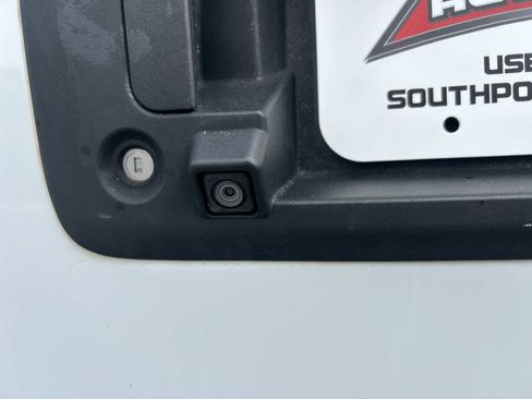 Used 2022 Chevrolet Express 2500 w/ Driver Convenience Package RWD image 26
