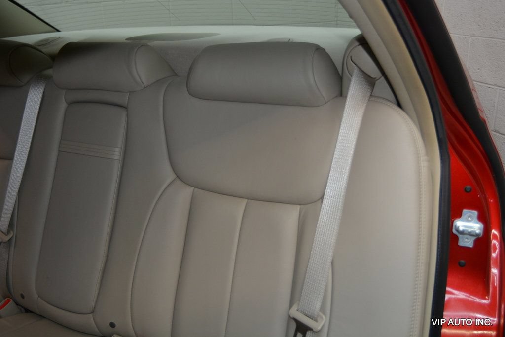 Used 2010 Cadillac DTS FWD image 23