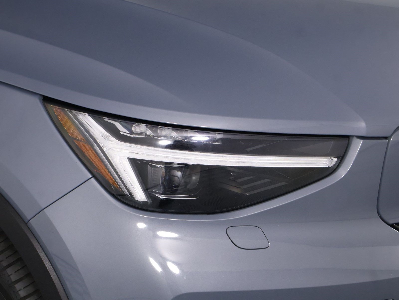 Certified 2023 Volvo XC40 Recharge Ultimate AWD/4WD image 25
