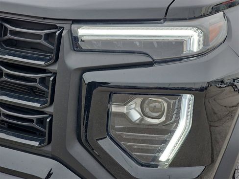 Certified 2024 GMC Canyon Elevation w/ Elevation Premium Package image 34