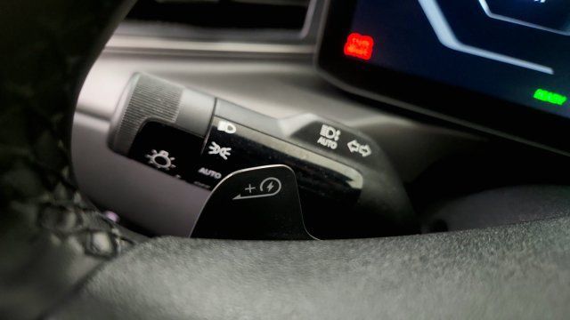 Used 2024 Kia EV9 Light Long Range RWD image 63