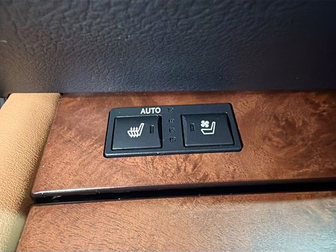 Used 2016 Lexus GS 350 AWD image 26