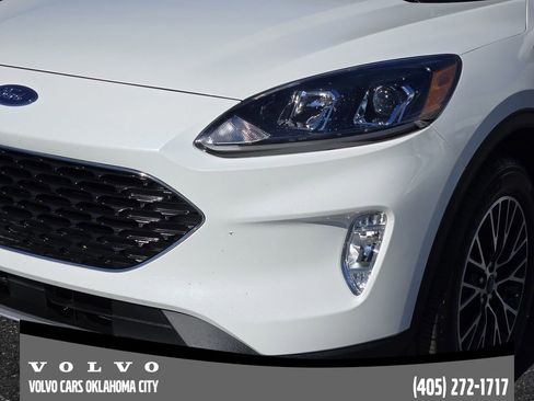 Used 2022 Ford Escape SEL image 8