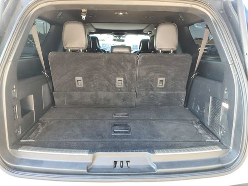 Used 2024 Lincoln Navigator L Reserve w/ Equipment Group 201A AWD/4WD image 17