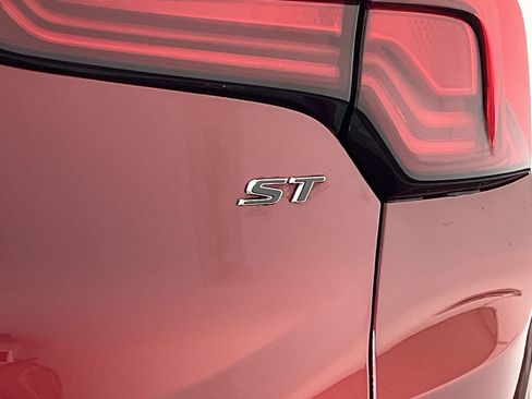 Certified 2024 Buick Encore GX Sport Touring w/ Comfort Package image 5