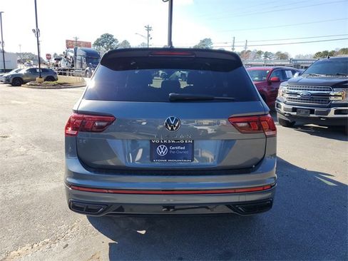 Used 2023 Volkswagen Tiguan SE R-Line image 5