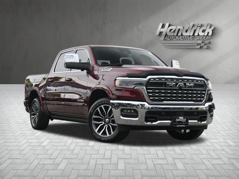 Used 2025 RAM 1500 Limited w/ Trailer Tow Group AWD/4WD image 2