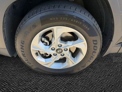 Used 2022 Hyundai Tucson SEL w/ Cargo Package AWD/4WD image 11
