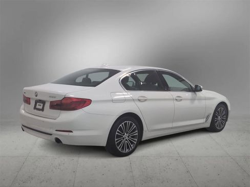 Used 2020 BMW 530i xDrive w/ Convenience Package image 8