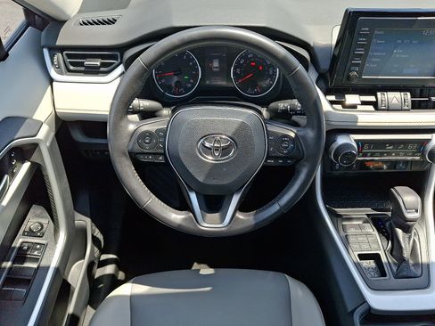Used 2019 Toyota RAV4 XLE Premium w/ Cold Weather Package AWD/4WD image 11