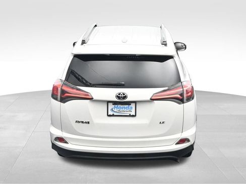 Used 2017 Toyota RAV4 LE FWD image 30