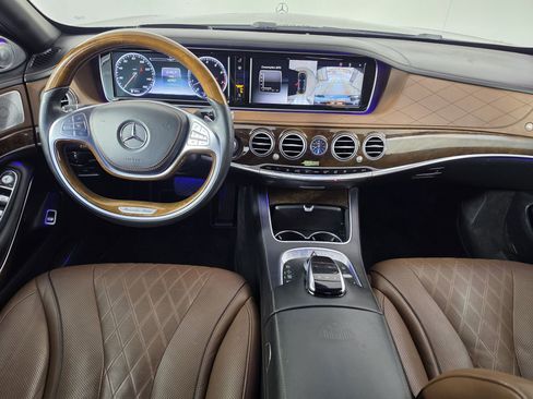 Used 2016 Mercedes-Benz Maybach S 600 image 35