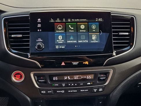 Used 2022 Honda Pilot TrailSport image 24