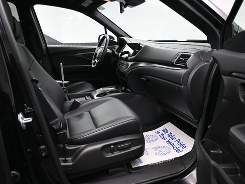 Used 2023 Honda Passport EX-L image 19
