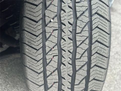 Certified 2018 Ford F150 Lariat image 11