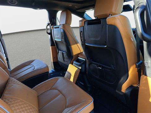 Used 2022 Chrysler Pacifica Pinnacle image 12