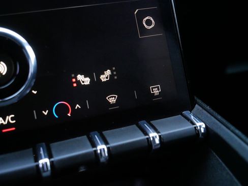 Certified 2025 GMC Terrain Elevation image 32