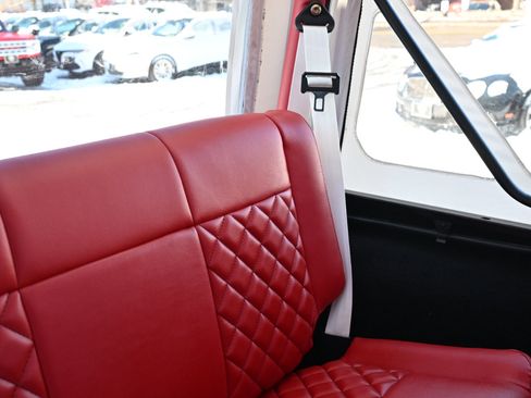 Used 2002 Jeep Wrangler Sahara image 31