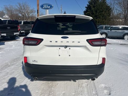 Used 2025 Ford Escape ST-Line w/ Tech Pack #1 image 4