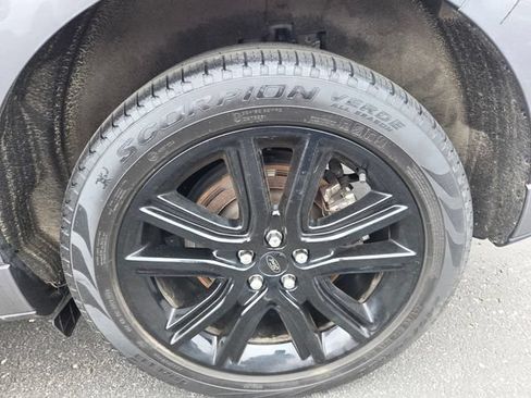 Certified 2023 Ford Edge ST-Line AWD/4WD image 49