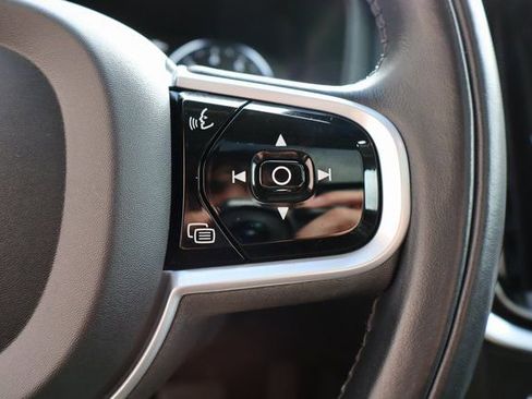 Used 2021 Volvo V60 T5 Cross Country w/ Climate Package image 15