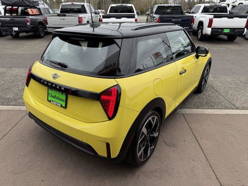 Used 2025 MINI Cooper S image 6