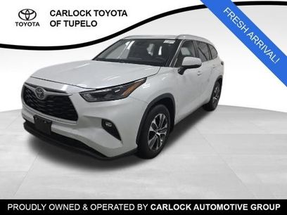 Used 2023 Toyota Highlander XLE