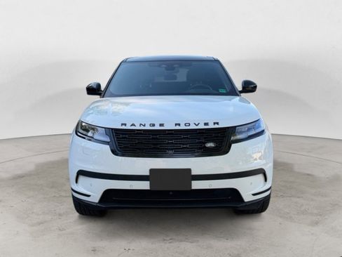 Used 2025 Land Rover Range Rover Velar S AWD/4WD image 8