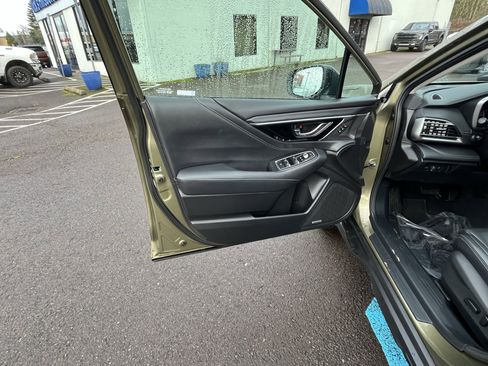 Used 2023 Subaru Outback Touring XT image 17