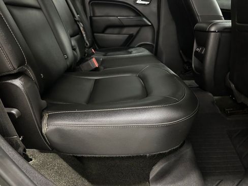 Used 2017 Chevrolet Colorado ZR2 w/ LPO, Premium Interior Package AWD/4WD image 53