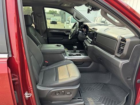 Used 2023 Chevrolet Silverado 1500 LTZ w/ LTZ Premium Package AWD/4WD image 18