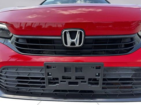 Used 2023 Honda Civic Sport image 12