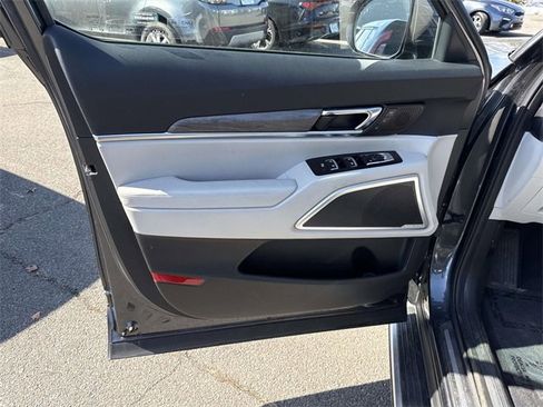 Used 2021 Kia Telluride SX w/ SX Prestige Package image 13