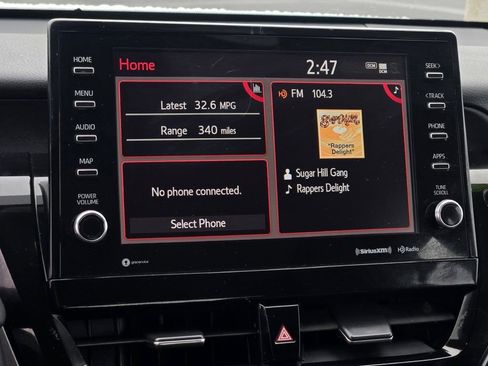 Used 2024 Toyota Camry XSE image 21