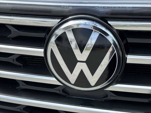 Used 2024 Volkswagen Atlas SE image 10