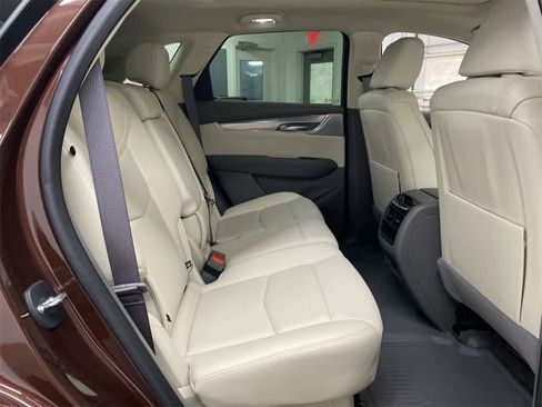 Certified 2023 Cadillac XT5 Premium Luxury w/ Technology Package image 19