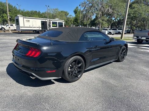 Used 2018 Ford Mustang Premium w/ Equipment Group 201A RWD image 5