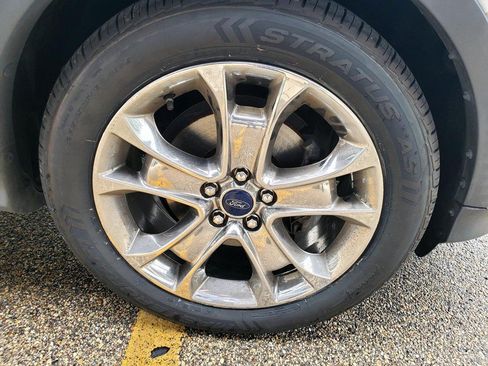 Used 2015 Ford Escape SE w/ Equipment Group 201A FWD image 20