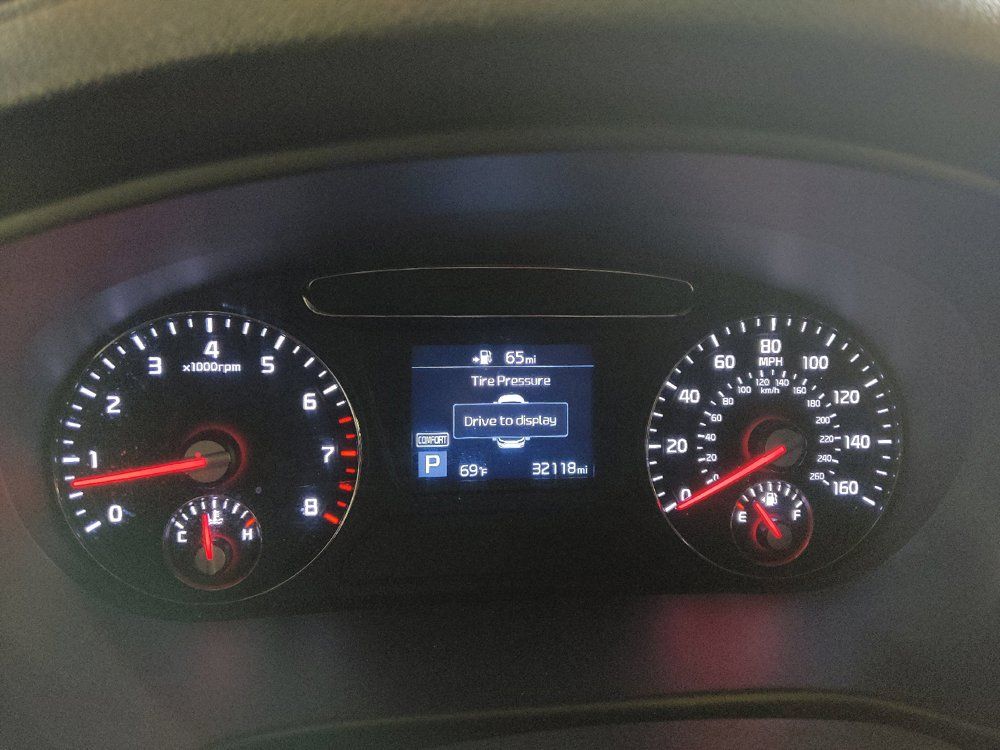 Used 2019 Kia Sorento L FWD image 23