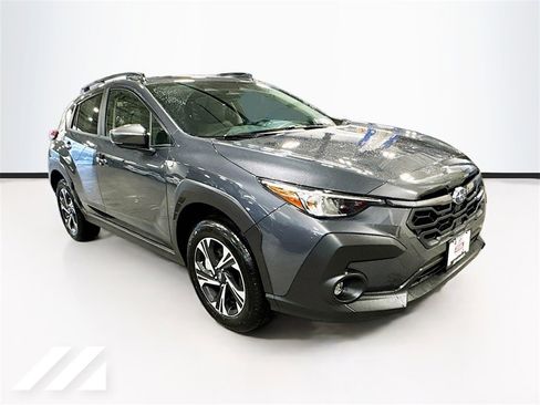 Certified 2025 Subaru Crosstrek 2.5i Premium image 3