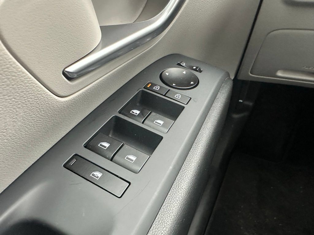 New 2025 Hyundai Tucson SE FWD image 11