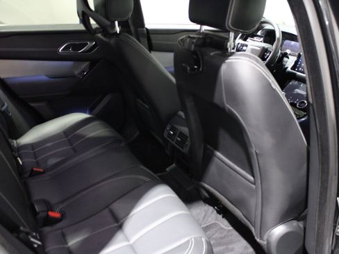 Used 2022 Land Rover Range Rover Velar S image 17