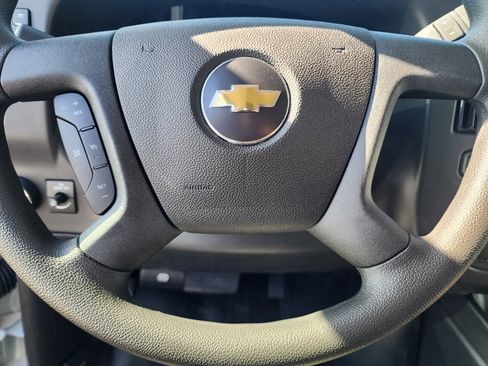New 2025 Chevrolet Express 2500 w/ Driver Convenience Package image 30