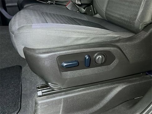 Used 2023 Chevrolet Silverado 2500 LT w/ Convenience Package image 10