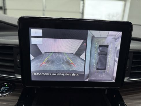 Used 2021 Ford Explorer Limited image 20