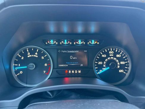 Used 2018 Ford F150 XLT w/ Equipment Group 302A Luxury AWD/4WD image 40