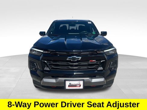 Used 2024 Chevrolet Colorado Z71 w/ Z71 Convenience Package 2 image 9