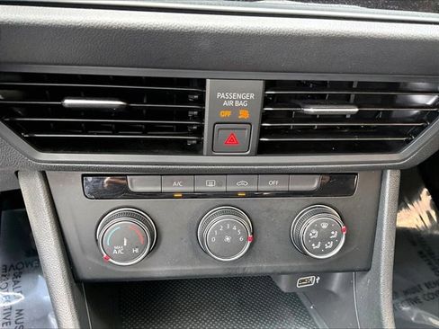 Used 2019 Volkswagen Jetta S w/ Driver Assistance Package FWD image 23