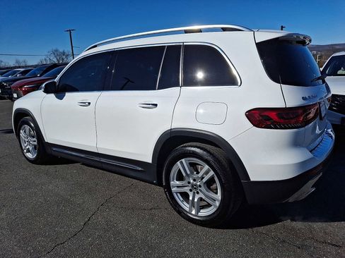 Used 2022 Mercedes-Benz GLB 250 4MATIC image 6